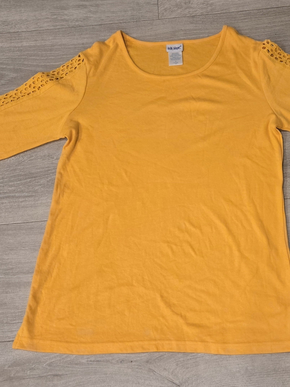 Old Navy Women's Yellow Crochet-Trim Scoop Neck Long Sleeve Tee